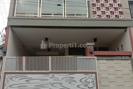 Rumah Dijual di Lebak Jaya Tambaksari Surabaya Timur Full Furnish Minimalis