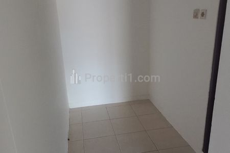 Sewa Rumah Bonus Pool, Siap Huni, 950 meter ke Cipete Raya & 300 meter ke Jalan Antasari, Jakarta Selatan