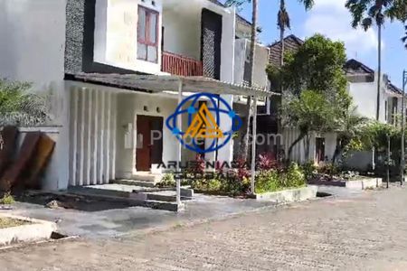 Dijual Rumah di Perumahan The Royal Griya Loka Tabanan, Bali