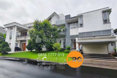Dijual Rumah Mewah 644 m² Bentuk Ngantong di Telaga Golf BSD Tangerang