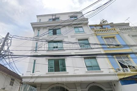Jual Gedung Kantor Strategis di Pasar Baru, Jakarta Pusat
