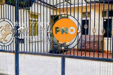 Dijual Cepat Rumah Pinggir Jalan Bisa Buat Usaha di Villa Tomang Baru Tangerang