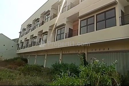 Dijual Ruko di Raya Solo-Sragen, Kebakkramat, Karanganyar