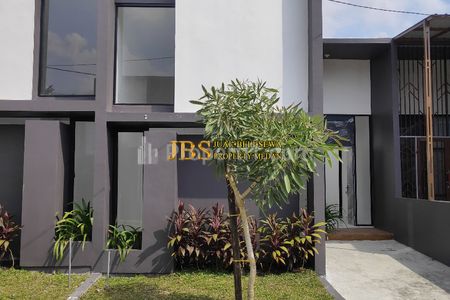 Dijual Rumah Siap Huni di Komplek River Valley Jalan Bunga Rampe IV