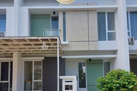 Dijual Rumah 2 Lantai, Konsep Modern Tropical di Cluster Albasia, Bekasi