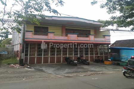 Dijual Rumah Strategis untuk Usaha di Jaten, Karanganyar