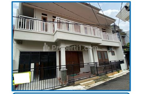 Jual Cepat Rumah 2 Lantai Plus 4 Kontrakan di Jatimakmur, Pondok Gede, Bekasi