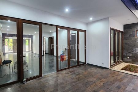 Jual Rumah Semi Furnished di Villa Cinere Mas Ciputat Tangerang Selatan