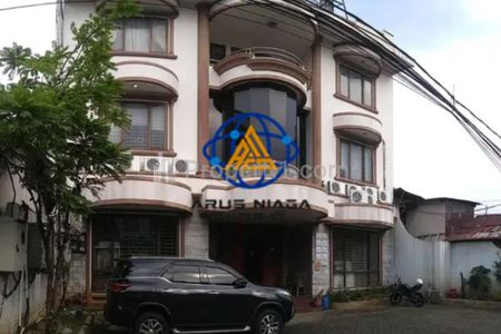 Dijual Gedung di Cipinang Jatinegara Jakarta Timur, Bersertifikat HGB