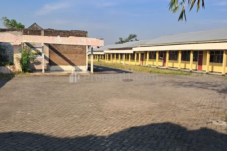 Dijual Tanah di Jalan Raya Sepat Wiyung Lakarsantri Surabaya