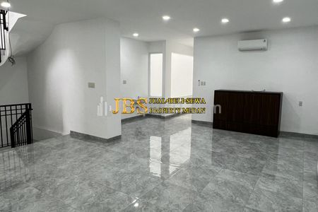 Jual Rumah Baru Renov 3,5 Tingkat di Komplek Graha Metropolitan - Medan