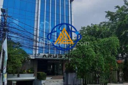 Disewakan Gedung Perkantoran di Cikini Jakarta Pusat, Bersertifikat SHM