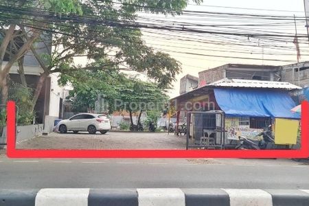Tampak Depan
