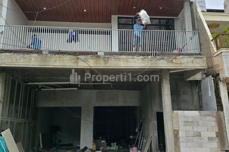 Dijual Rumah Baru 2 Lantai di Babatan Pantai Barat, Surabaya