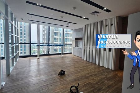 Disewakan Office District 8 - Treasury Tower Luas 141 Sqm - Semi Furnished