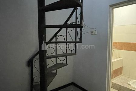 Dijual Rumah 2 Lantai di Graha Kebonsari Elveka, Surabaya