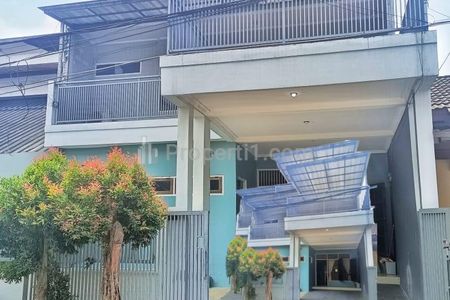 Dijual Rumah Komplek di Limo, Depok, Jawa Barat