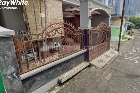 Rumah Dijual di Kencana Sari Dukuh Pakis Surabaya Barat