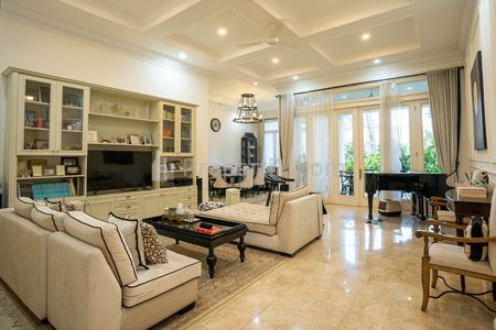 Dijual Rumah Mewah di Kemang Dalam, Jakarta Selatan