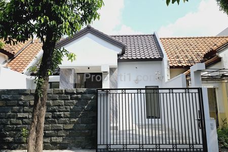 Rumah Dijual di Taman Puspa Raya Citraland Surabaya Barat