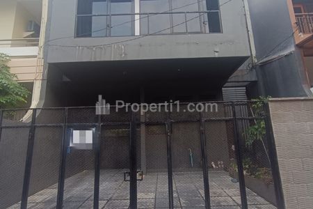 Dijual Cepat Rumah Siap Huni Komplek Cipinang Elok, Jakarta Timur