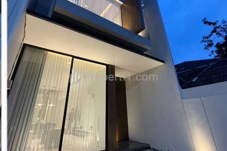 Jual Rumah Harga 2 Milyaran di Dharmahusada Indah Surabaya Timur Area New Scandinavian Desain Dekat Unair, Atlas Sport Center, Galaxy Mall, ITS