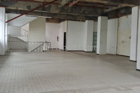 Disewakan Gedung di Mampang Prapatan, Jakarta Selatan