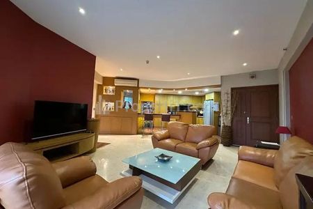 Sewa Apartemen Puri Casablanca Tower C Tipe 2 BR Good Furnished