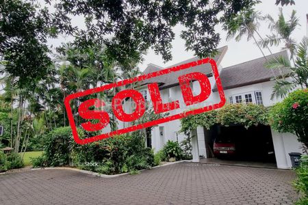 Dijual Compound House Mewah di Area Kemang Jakarta Selatan STD562