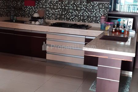 Jual Cepat Murah Apartemen Hamptons Park Tipe 3 Kamar Fully Furnished