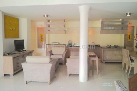 Dijual Villa di Umalas Lestari Kerobokan Kuta Utara Badung Bali
