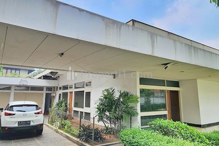 Tampak Depan