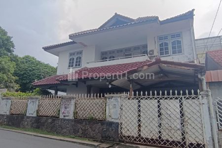 Dijual Rumah 2 Lantai di Komplek Bank Niaga, Jakarta Selatan