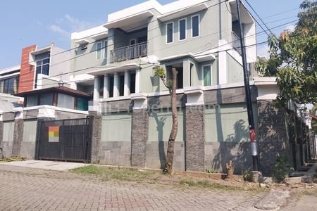 Dijual Cepat Rumah Cantik di Eramas 2000 Pulo Gebang, Cakung, Jakarta Timur