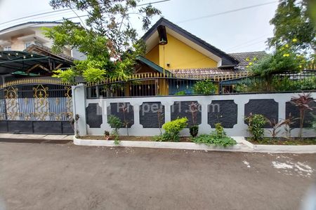 Dijual Rumah 2 Lantai di Kav BNI, Pondok Gede, Kota Bekasi