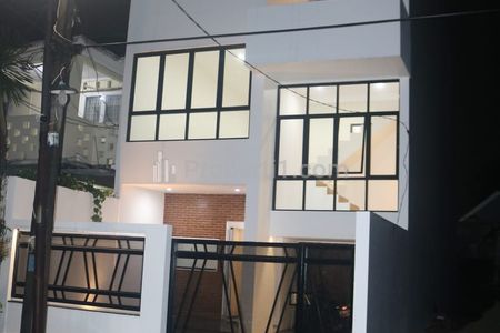 Dijual Rumah Baru Komplek di Serua, Ciputat, Tangerang Selatan