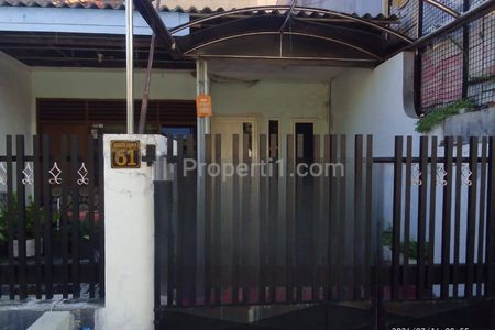Dijual Rumah di Barata Jaya V, Surabaya