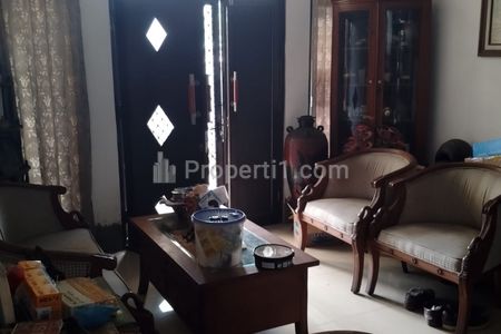 Rumah Dijual Cepat di Tebet Timur, Jakarta Selatan, Sangat Dekat Stasiun Cawang