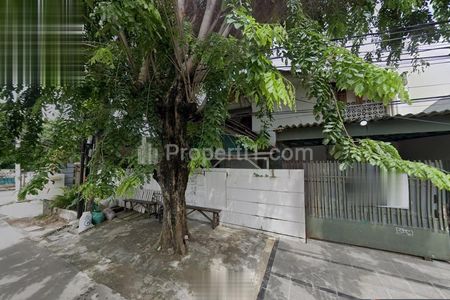 Dijual Rumah dan Ruang Usaha di Duren Sawit, Jakarta Timur
