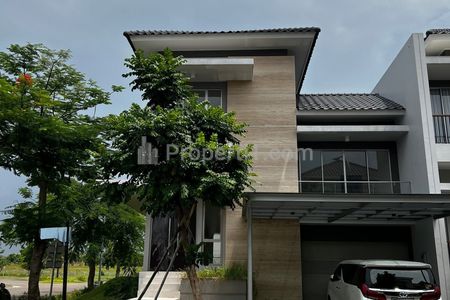 DIJUAL CEPAT Rumah di Golf Island Cluster Serenade Lagoon, PIK, Jakarta Utara