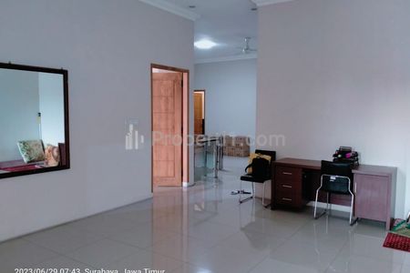 Dijual Rumah 2 Lantai di Siwalankerto Permai, Surabaya