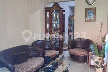 Dijual Cepat Rumah Strategis di Komplek Parahyangan Kencana – Harga Terjangkau!