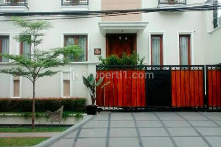 Jual Cepat Rumah Mewah Area Senopati, Gunawarman, Suryo, Tendean, Monginsidi, Ada Kolam Renang, Kebayoran Baru, Jakarta Selatan