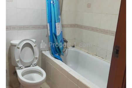 Dijual Cepat Apartemen Taman Anggrek Tipe 2+1 Kamar Sudah Furnished