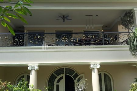 Dijual Rumah Klasik di Kemang, Bangka, Mampang Prapatan, Jakarta Selatan
