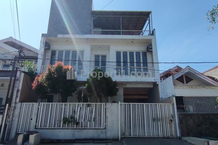 Rumah Dijual Barata Jaya Surabaya Pusat