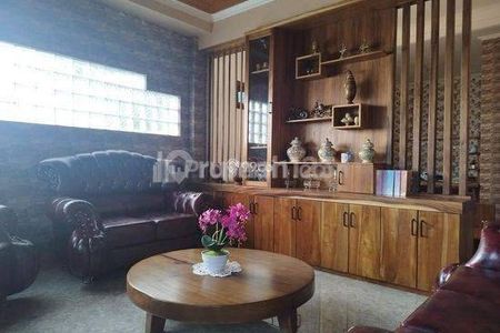 Dijual Rumah Asri Oasis Mewah di Kotakulon, Sumedang