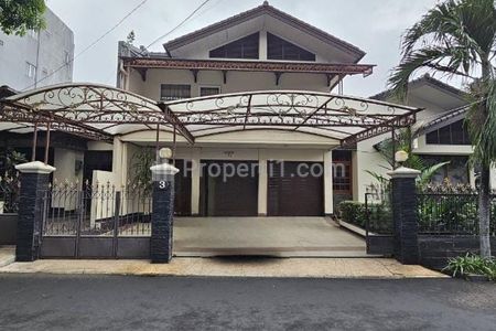 Dijual Rumah 2 Lantai di Rempoa, Tangerang Selatan