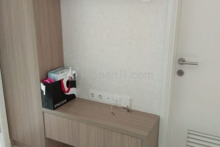 Disewakan Apartemen Madison Park 1 Kamar Furnished Dekat Mall Central Park, Taman Anggrek, Kampus, Perkantoran, RS, Tol