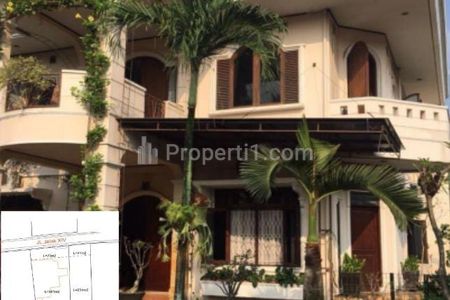 Dijual Rumah 2 Lantai di Komplek DPR, Tangerang Selatan